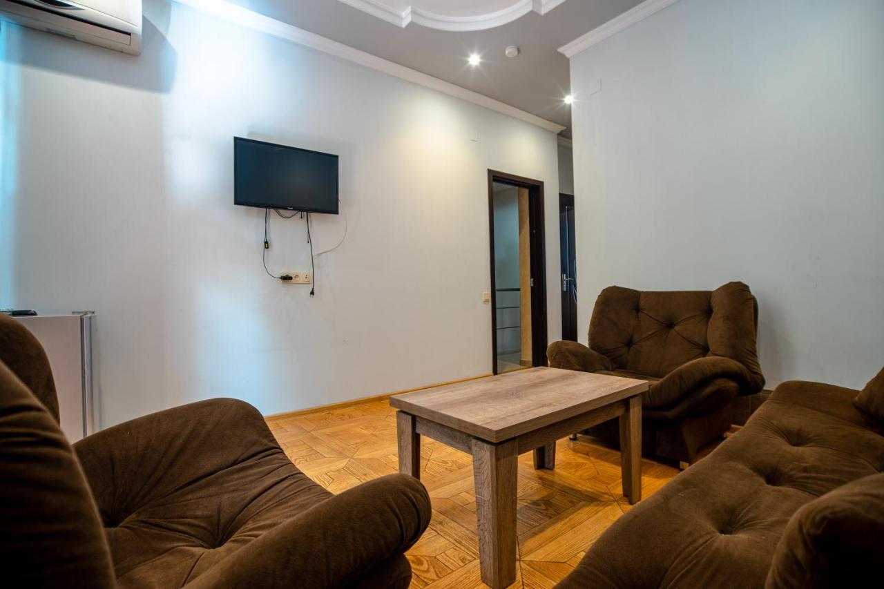 Porto Franco Hotel Batumi Bagian luar foto