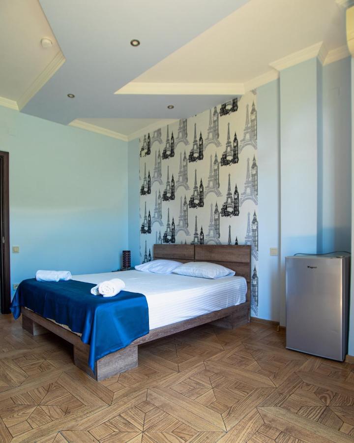 Porto Franco Hotel Batumi Bagian luar foto